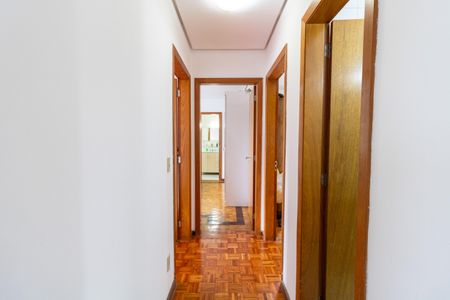 Apartamento à venda com 158m², 3 quartos e 1 vagaCorredor