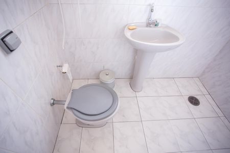 Casa à venda com 400m², 3 quartos e 8 vagas Casa à venda com 400m², 3 quartos e 8 vagasEdícula