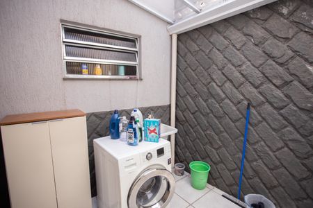 Casa à venda com 400m², 3 quartos e 8 vagas Casa à venda com 400m², 3 quartos e 8 vagasÁrea de Serviço