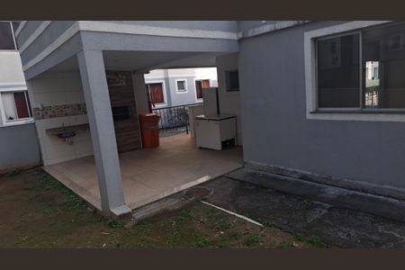 Apartamento para alugar com 50m², 2 quartos e 1 vaga Apartamento para alugar com 50m², 2 quartos e 1 vagaÁrea comum - Salão de festas