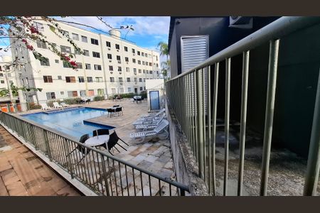 Apartamento para alugar com 50m², 2 quartos e 1 vaga Apartamento para alugar com 50m², 2 quartos e 1 vagaÁrea comum - Piscina