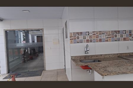 Apartamento para alugar com 50m², 2 quartos e 1 vaga Apartamento para alugar com 50m², 2 quartos e 1 vagaÁrea comum - Churrasqueira