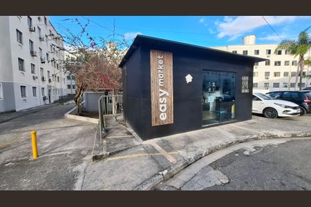 Apartamento para alugar com 50m², 2 quartos e 1 vaga Apartamento para alugar com 50m², 2 quartos e 1 vagaÁrea comum Mercadinho