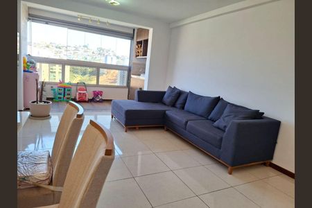 Apartamento à venda com 4 quartos, 105m² em Buritis, Belo Horizonte
