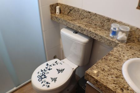 Apartamento para alugar com 66m², 3 quartos e 1 vaga Apartamento para alugar com 66m², 3 quartos e 1 vagaBanheiro da Suíte