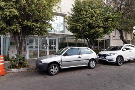 Apartamento à venda com 55m², 2 quartos e 1 vaga Apartamento à venda com 55m², 2 quartos e 1 vagaFachada