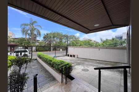 Apartamento à venda com 90m², 2 quartos e 1 vaga Apartamento à venda com 90m², 2 quartos e 1 vagaÁrea comum