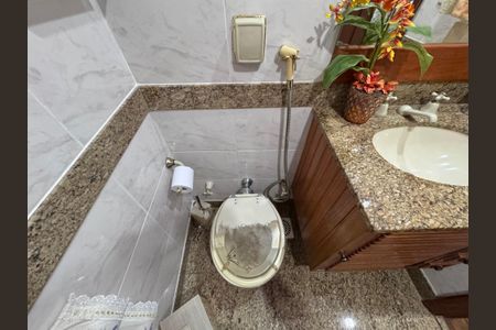 Apartamento à venda com 90m², 2 quartos e 1 vaga Apartamento à venda com 90m², 2 quartos e 1 vagaBanheiro Social