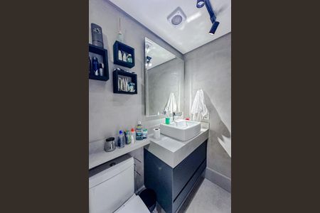 Apartamento à venda com 120m², 2 quartos e 2 vagasBanheiro da Suíte 2