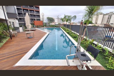 Apartamento à venda com 32m², 1 quarto e sem vagaÁrea comum - Piscina