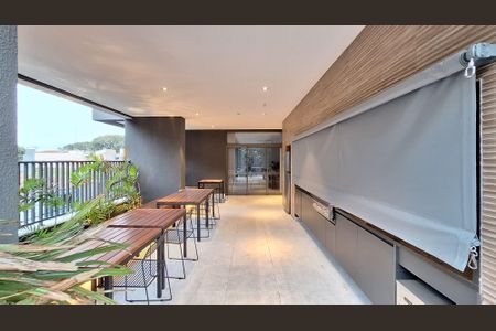 Apartamento à venda com 32m², 1 quarto e sem vagaÁrea comum