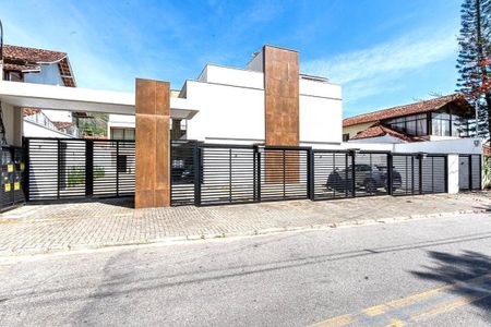 Casa à venda com 201m², 4 quartos e 1 vaga