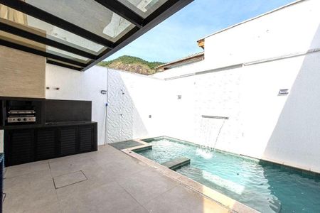 Casa à venda com 201m², 4 quartos e 1 vaga