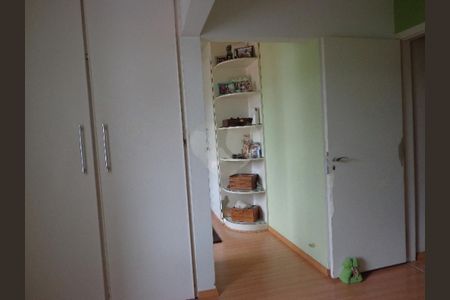 Casa à venda com 380m², 3 quartos e 4 vagas