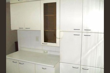 Casa à venda com 180m², 3 quartos e 2 vagas