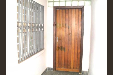 Casa à venda com 180m², 3 quartos e 2 vagas