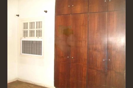 Casa à venda com 180m², 3 quartos e 2 vagas