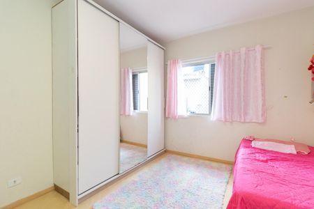 Casa à venda com 183m², 3 quartos e 4 vagasQuarto 2