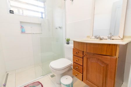 Casa à venda com 183m², 3 quartos e 4 vagasBanheiro 1