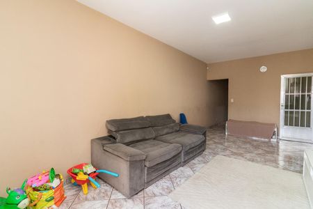 Casa à venda com 183m², 3 quartos e 4 vagasSala