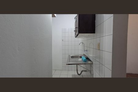 Cozinha de apartamento para alugar com 1 quarto, 25m² em Trindade, Florianópolis