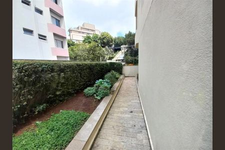 Apartamento à venda com 68m², 2 quartos e 1 vaga