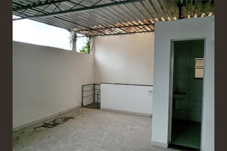 Casa de condomínio à venda com 52m², 2 quartos e sem vaga