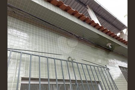 Casa de condomínio à venda com 52m², 2 quartos e sem vaga