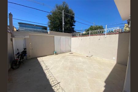 Casa à venda com 168m², 2 quartos e 3 vagas