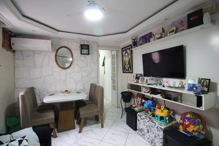 Apartamento à venda com 50m², 2 quartos e 2 vagasSala