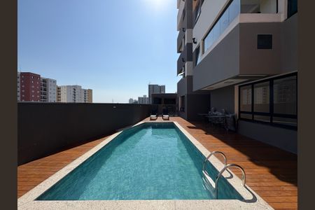 Apartamento à venda com 40m², 2 quartos e 1 vaga Apartamento à venda com 40m², 2 quartos e 1 vagaÁrea comum - Piscina
