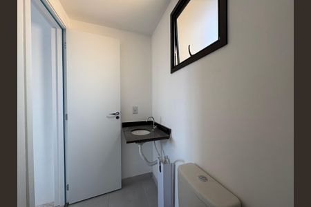 Apartamento à venda com 40m², 2 quartos e 1 vaga Apartamento à venda com 40m², 2 quartos e 1 vagaBanheiro