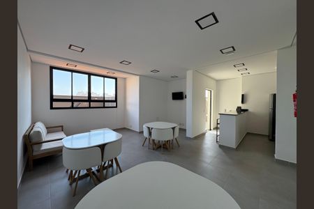Apartamento à venda com 40m², 2 quartos e 1 vaga Apartamento à venda com 40m², 2 quartos e 1 vagaÁrea comum - Salão de festas