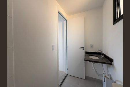 Apartamento à venda com 40m², 2 quartos e 1 vaga Apartamento à venda com 40m², 2 quartos e 1 vagaBanheiro