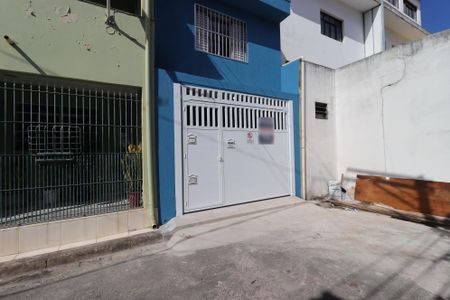 Casa à venda com 88m², 3 quartos e 1 vagaFachada