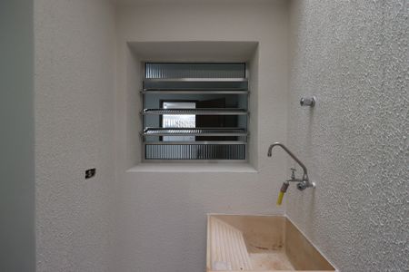 Casa à venda com 88m², 3 quartos e 1 vagaÁrea de Serviço