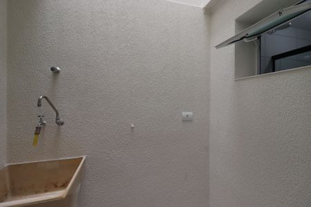 Casa à venda com 88m², 3 quartos e 1 vagaÁrea de Serviço