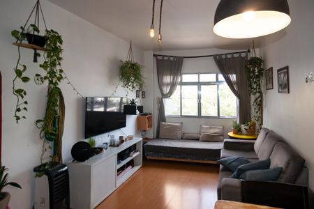 Apartamento à venda com 68m², 2 quartos e sem vaga Apartamento à venda com 68m², 2 quartos e sem vagaSala