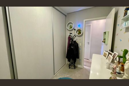 Apartamento à venda com 84m², 3 quartos e 2 vagas Apartamento à venda com 84m², 3 quartos e 2 vagasQuarto  2