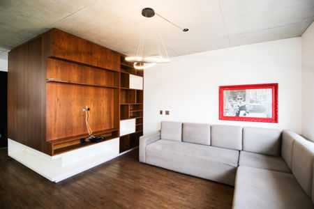 Sala de apartamento à venda com 2 quartos, 74m² em Vila Olímpia, São Paulo