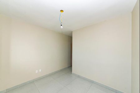 Apartamento à venda com 60m², 2 quartos e 2 vagas Apartamento à venda com 60m², 2 quartos e 2 vagasSuíte