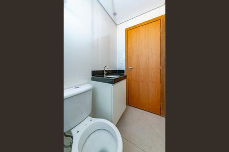 Apartamento à venda com 60m², 2 quartos e 2 vagas Apartamento à venda com 60m², 2 quartos e 2 vagasBanheiro Social