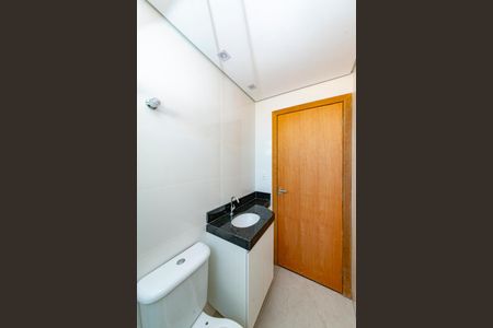 Apartamento à venda com 60m², 2 quartos e 2 vagas Apartamento à venda com 60m², 2 quartos e 2 vagasBanheiro Social