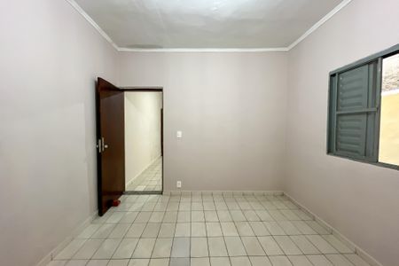 Casa para alugar com 120m², 2 quartos e sem vaga Casa para alugar com 120m², 2 quartos e sem vagaQuarto 1