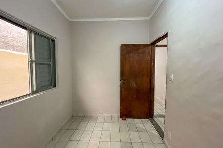 Casa para alugar com 120m², 2 quartos e sem vaga Casa para alugar com 120m², 2 quartos e sem vagaQuarto 2