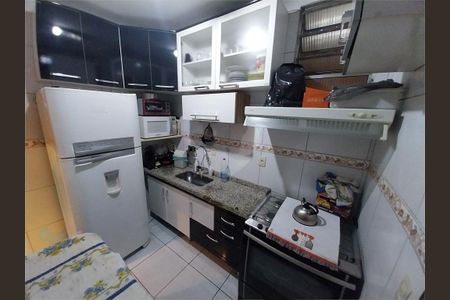 Casa de condomínio à venda com 85m², 4 quartos e sem vaga