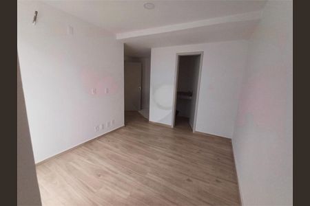 Casa à venda com 98m², 3 quartos e 1 vaga