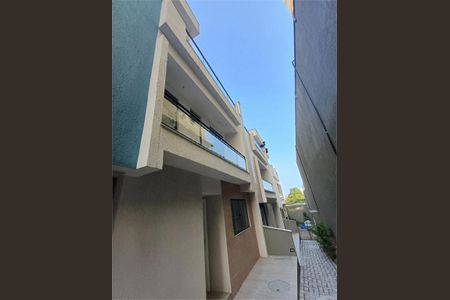 Casa à venda com 98m², 3 quartos e 1 vaga