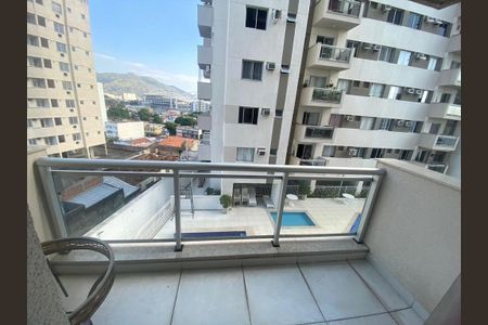 Apartamento à venda com 74m², 3 quartos e 1 vaga