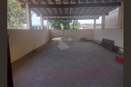 Casa à venda com 116m², 3 quartos e 1 vaga